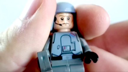 LEGO Star Wars AT-AT Walker Review - Set 75054