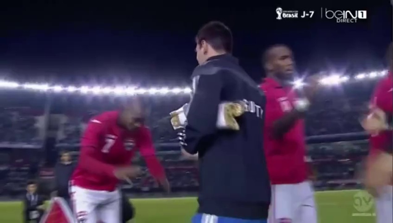 RESPECT  Guerra greets Messi - Argentina vs Trinidad and Tobago 3-0 2014 HD