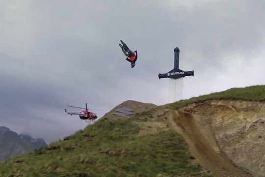 Suzuki Nine Knights MTB 2014 100% GoPro shots with Peter Henke - MTB