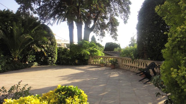 VILLA A VENDRE Cannes (06400) - 7 pièces - Piscine - 190 m²