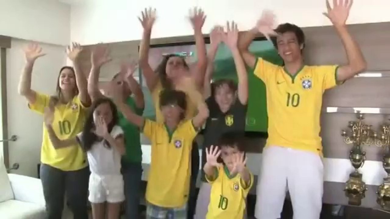 Twelve-fingered Family have fingers crossed for Brazil | World Cup