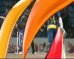 Thisara Parera Hits 35 Runs in One Over