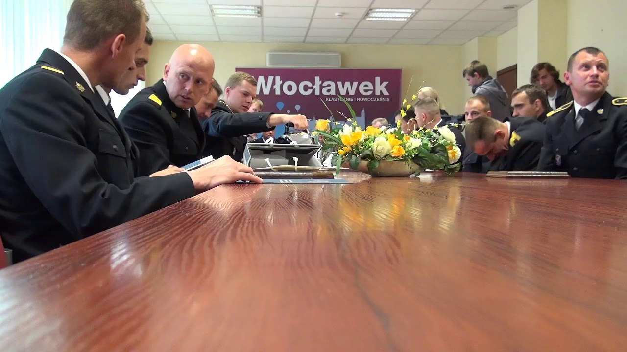 Spotkanie Prezydenta Włocławka ze strażakami – mistrzami województwa kujawsko-pomorskiego w sporcie pożarniczym