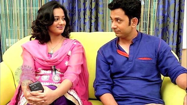 Eka Lagnachi Tisari Goshta To Go Off Air? - Spruha Joshi, Umesh Kamat