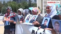 Diyarbakır'da Eylem Yapan Annelerden PKK'nın '18 Yaş' Kararına Tepkibakan Çelik Devreye Girdi,...