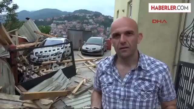 Zonguldak'ta Fırtına Çatıları Uçurdu, Ağaçları Devirdi