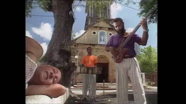 Malavoi - Ababa - YourZoukTv - clip officiel [Bonne qualité, grande taille]