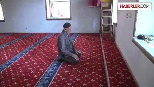 Restorasyonu tamamlanan tarihi cami, ibadete açıldı -