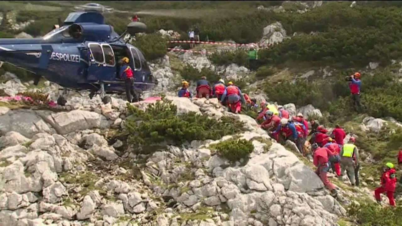 Höhlenforscher westhauser dankt seinen rettern
