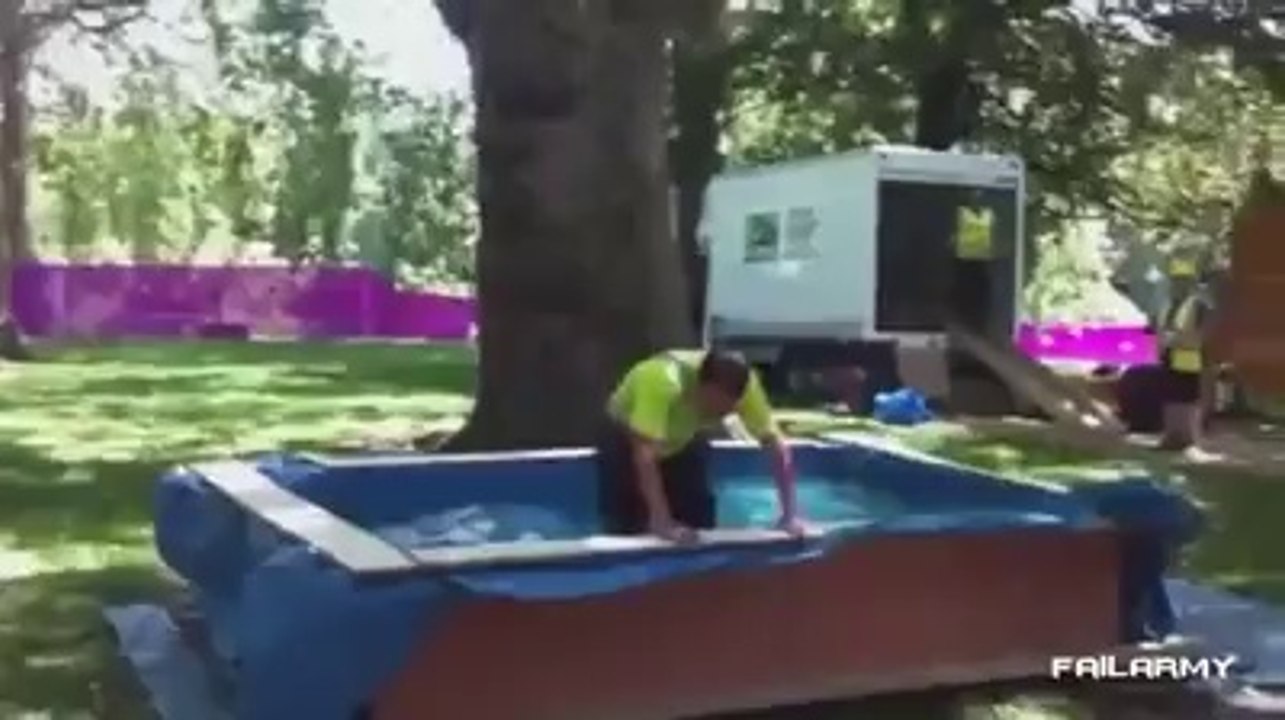 İstanbul boğazda Komik havuz videoları