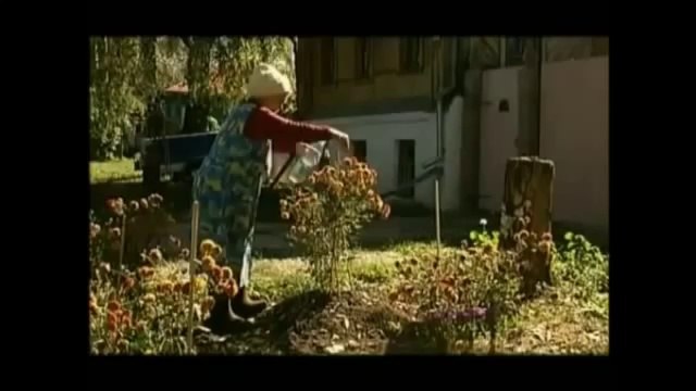 Вот такая Бабушка есть у нас в России!!!