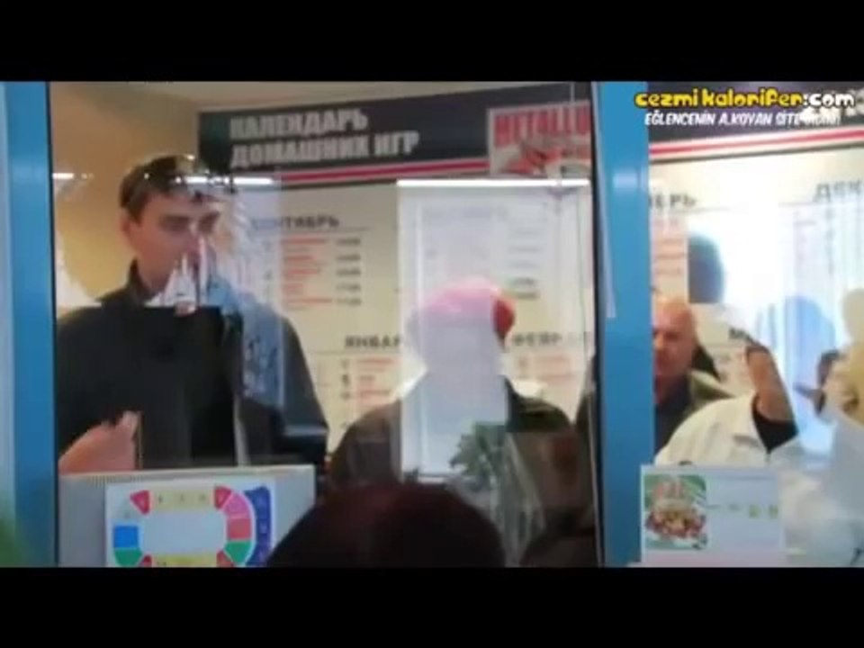 Des caissieres hyper sexy en Russie!