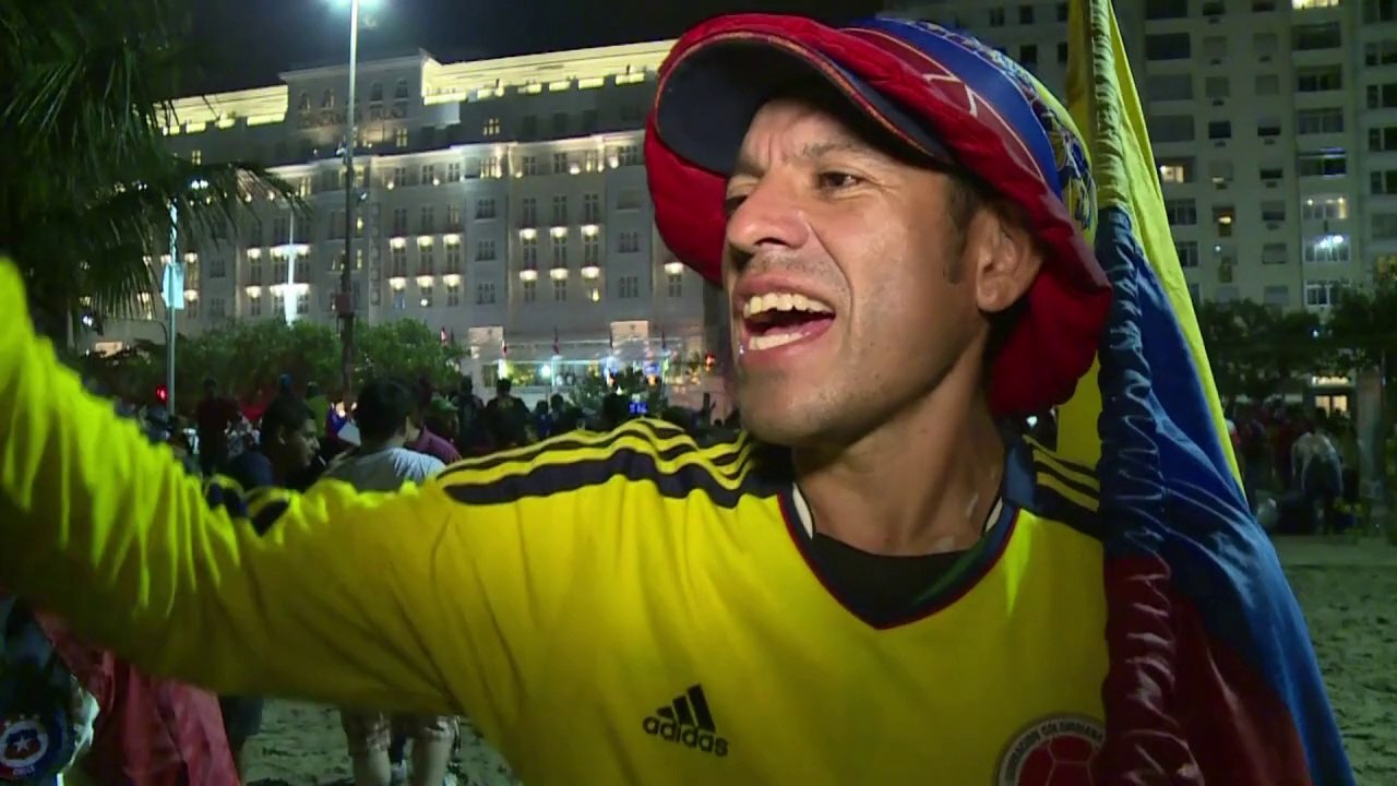 Latino road-trippers in Rio for World Cup make ends meet