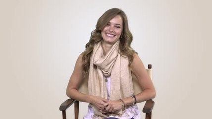 Who's gonna sink their fangs into red-hot True Blood actress Bailey Noble?