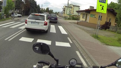 YAMAHA MT03 - SKODA OCTAVIA RS