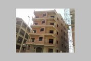 شقة نصف تشطيب مساحة 200 متر للبيع بالحى الثالث القاهرة الجديدة