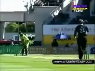Jacob Oram Deadly Beamer To Shahid Afridi Check Afridi’s Reaction Then
