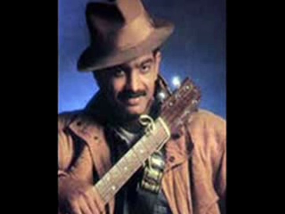 Mohabbat ki hai yeh duinya hai dewani..(Tanhaiii)..Singer:Ameer Saleem..