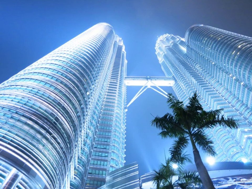 Kuala Lumpur Bilder Fotos Towers mit Maximilian Häring Reisebüro Fella