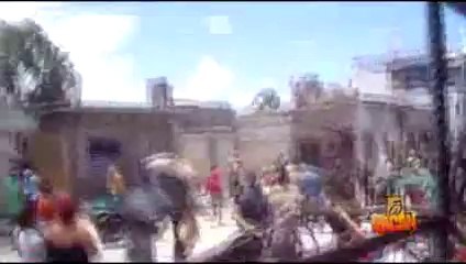 Supuesto activista gay grita grosería y provocaciones que son silenciados