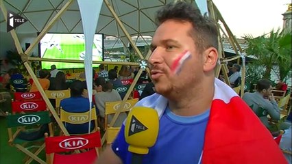A Paris, une péniche a vibré aux exploits des Bleus