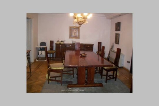 مصر الجديدة شقة فاخرة للايجار مفروش 320 متر بارض الجولف