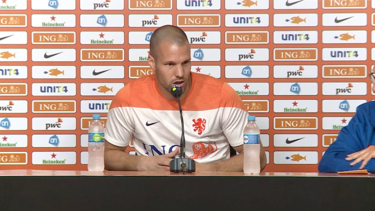 WM 2014: van Persie: 'Rooney nicht schuld'