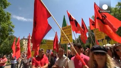 Başbakan Erdoğan Lyon'da gurbetçilere seslendi