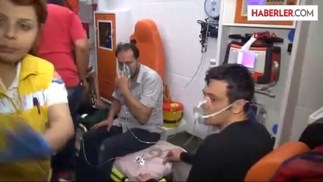 Düğün Yapılan Okulun Elektrik Trafosu Patladı; 5 Kişi Dumandan Etkilendi