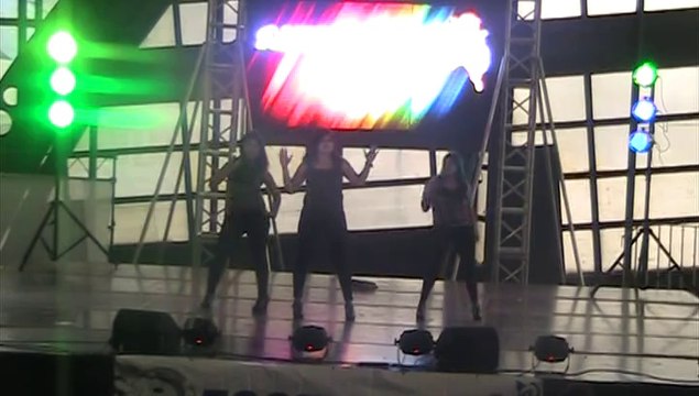 (Subarashi Girls) koda kumi lollipop en Anime Expo Evolution 2014