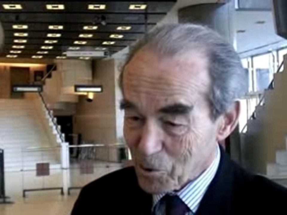 R. Badinter : La peine de mort