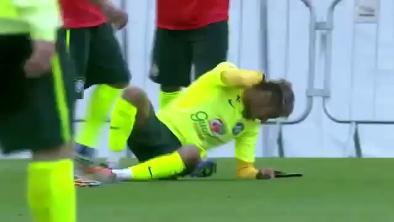 Neymar pulls off a rainbow flick in Brazil training... cynically pulled down by Fernandinho!
