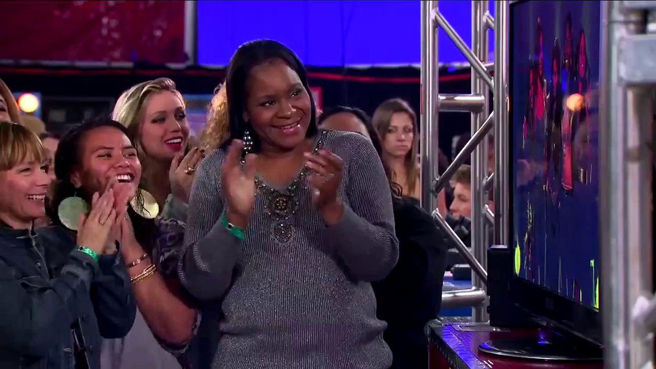 Live Shows - Week 6 - Song 1 - Unplugged - "Set Fire To The Rain"