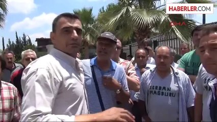 Berdan İşçileri, Patronlarının Villasının Önünde Eylem Yaptı