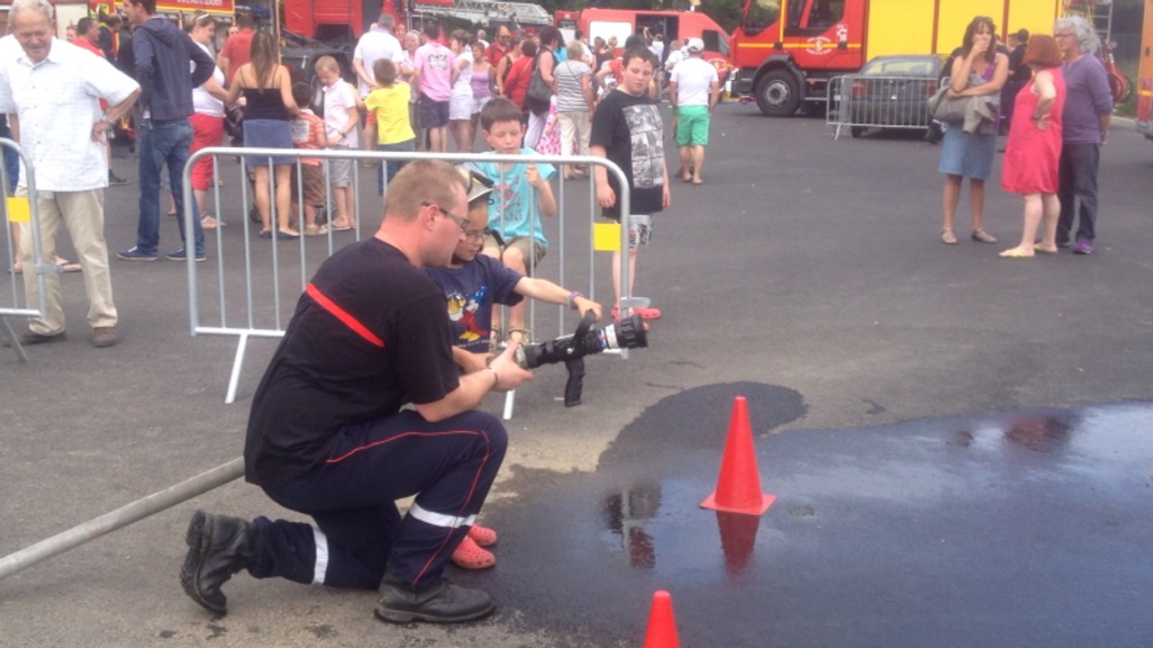 La foule au centre de secours