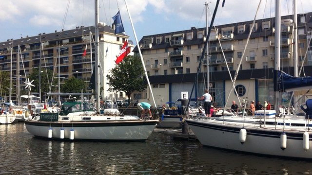 Flottille de 27 bateaux à Caen