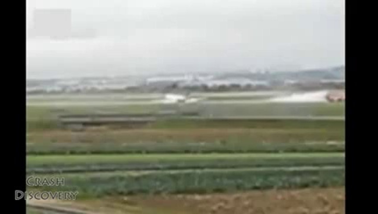 Planes Failure Landing ever caught on camera Fail Copilation