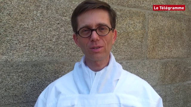 Vannes. L'évêque ordonne deux prêtres