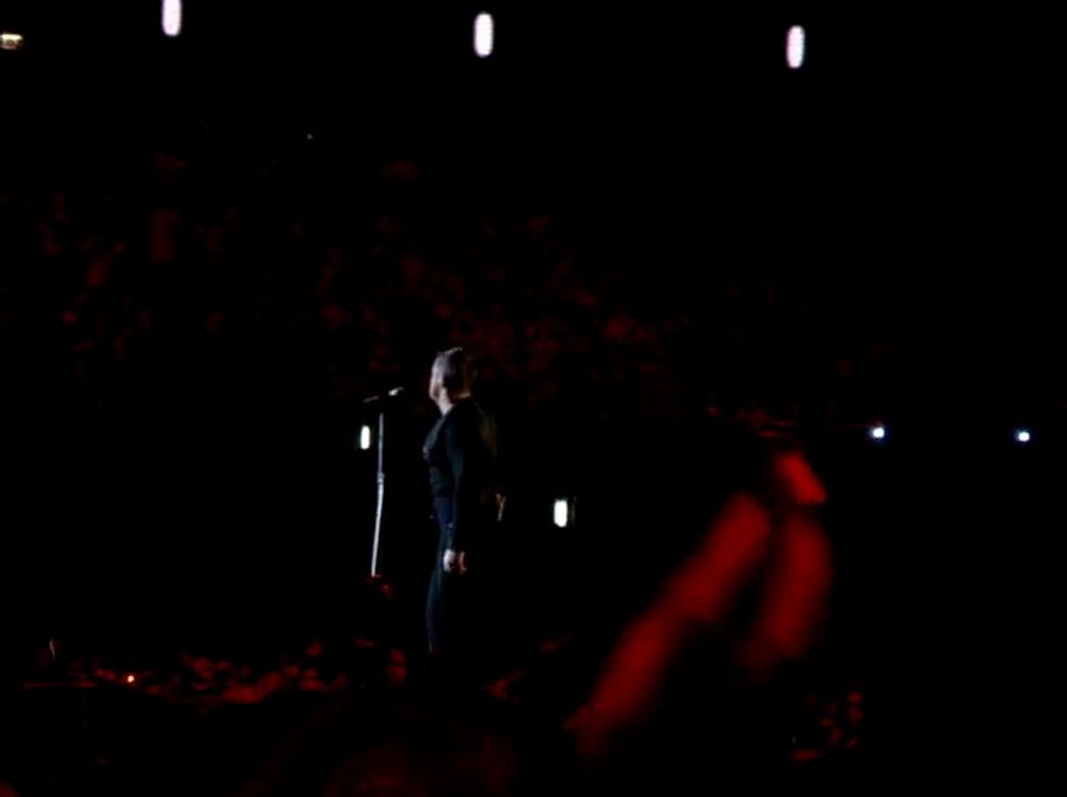 Robbie Williams - Feel
