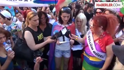 Taksim'de Lgbt'nin Onur Yürüyüşü