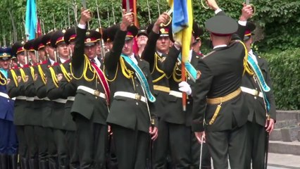 Président ukrainien: le cessez-le-feu "strictement respecté"