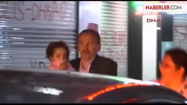 Okmeydanı'nda Göstericilere Polis Müdahalesi