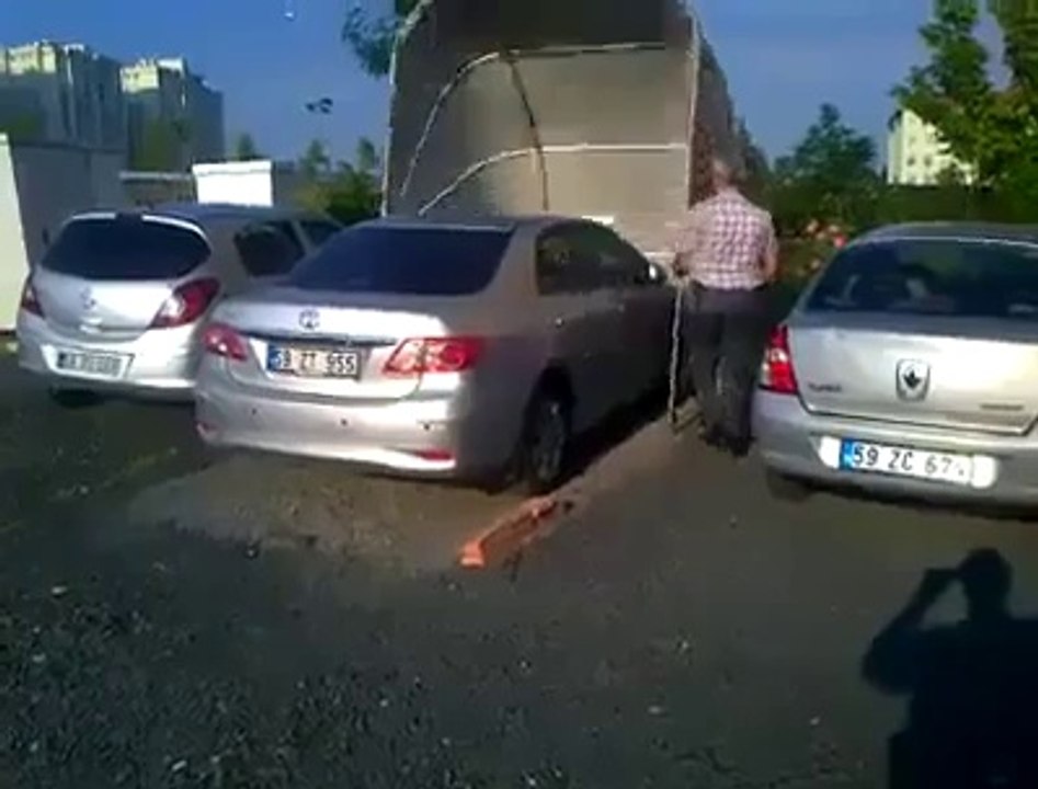 Türk işi en pratik kapalı garaj 1 dakikada kuruluyor