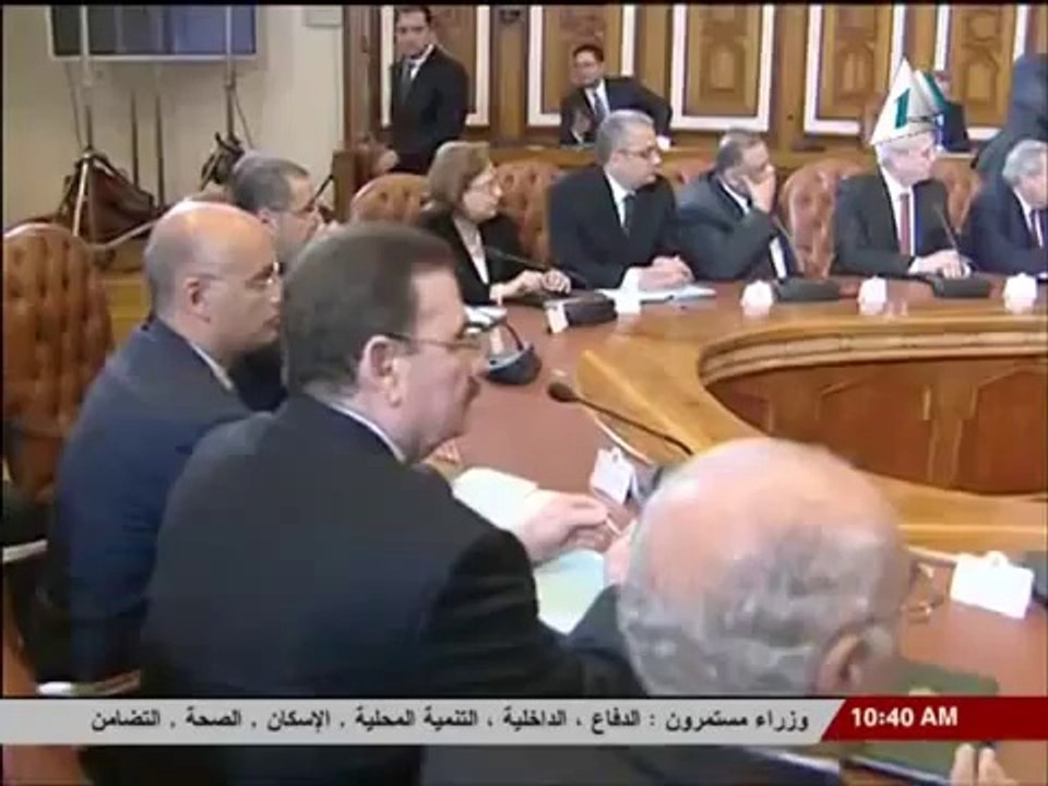 شاهد|| السيسي يجتمع بحكومة محلب الجديدة عقب أدائها اليمين