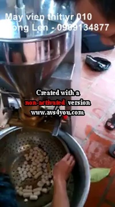 Máy làm  bò viên, máy tạo viên cá, máy viên thịt tự động, máy vo viên thịt cá YR 010
