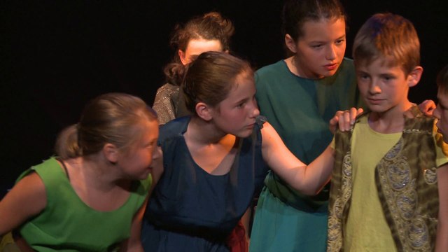 Des Cours d'Horaires Aménagés Théâtre pour les collégiens de Jean Rostand grâce au Conservatoire