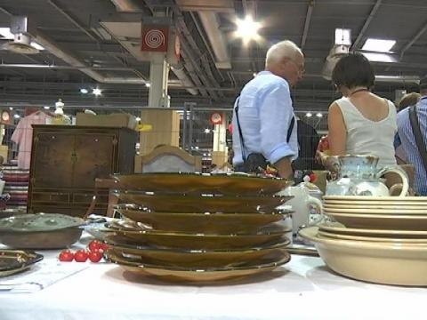 Salon Emmaüs: le paradis des bonnes affaires - 23/06