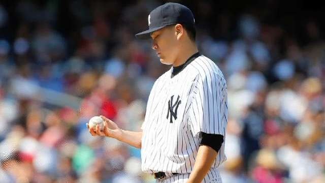 Tanaka Suffers 2nd Major League Loss