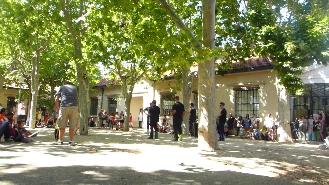 Bloco Batelouca cour Cité du Livre Aix