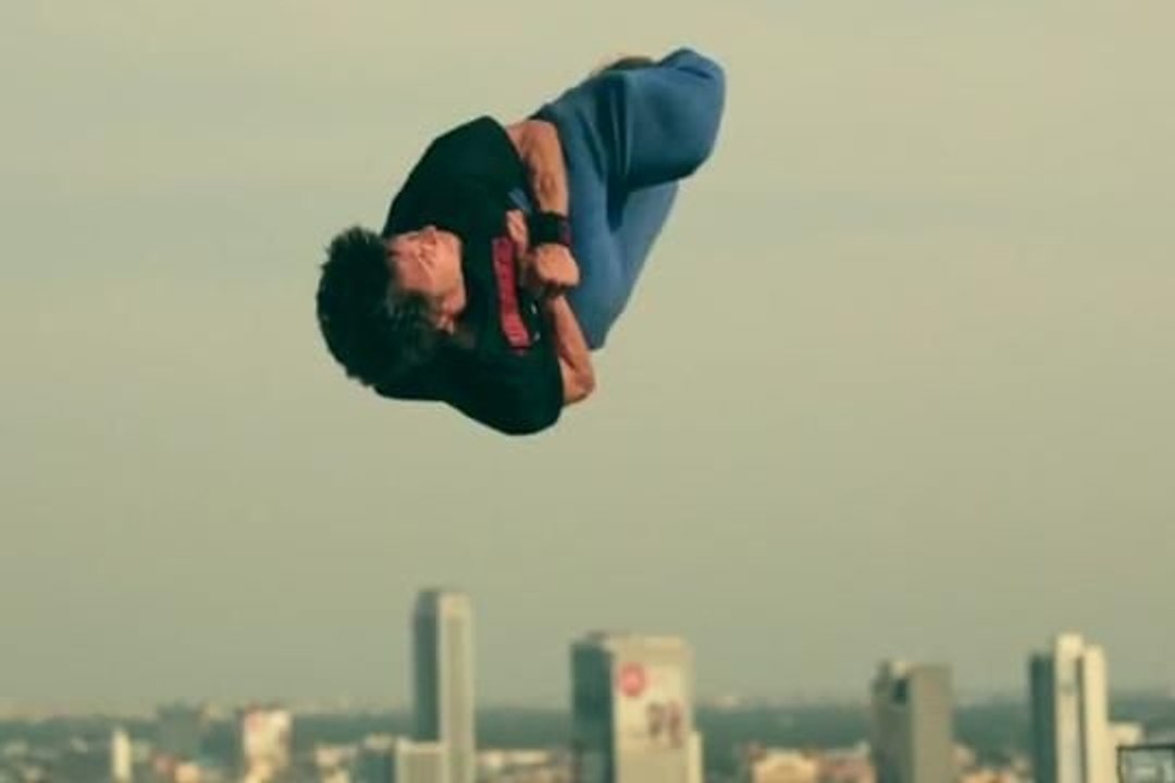 3RUN presents Bangkok edit 2013 - Parkour